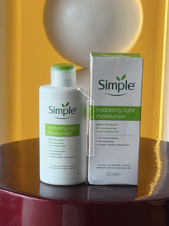 Simple Kind To Skin Hydrating Light Moisturizer 125ml