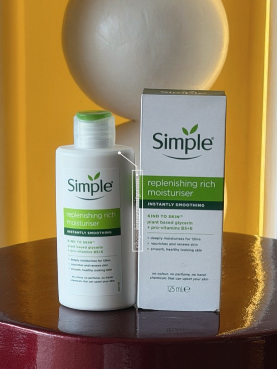 Simple Kind to Skin Replenishing Rich Moisturizer 125ml